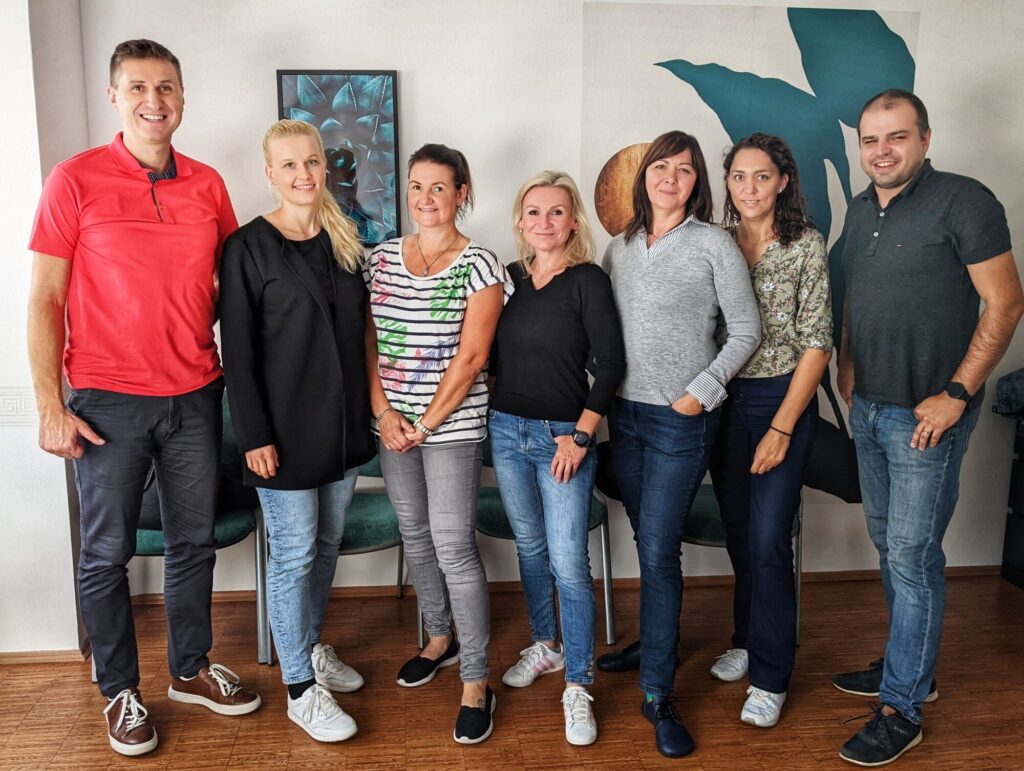 Foto účastníků základního koučovacího kurzu